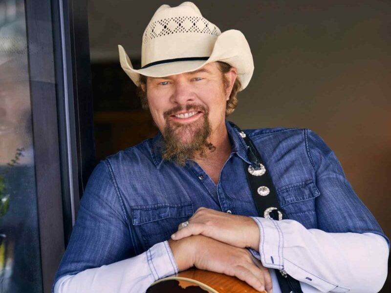 Toby Keith health: What's happening with his stomach cancer battle