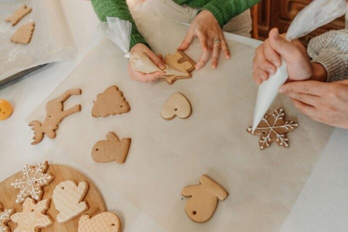 decorating cookie stock photo