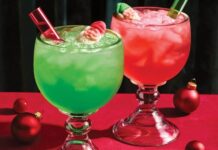 Sip Into the Holidays With Applebee’s $6 Sleigh Bell Sips Sip Into the Holidays With Applebee’s $6 Sleigh Bell Sips