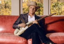 Albert Cummings Brings Night of Blues to Franklin Theatre